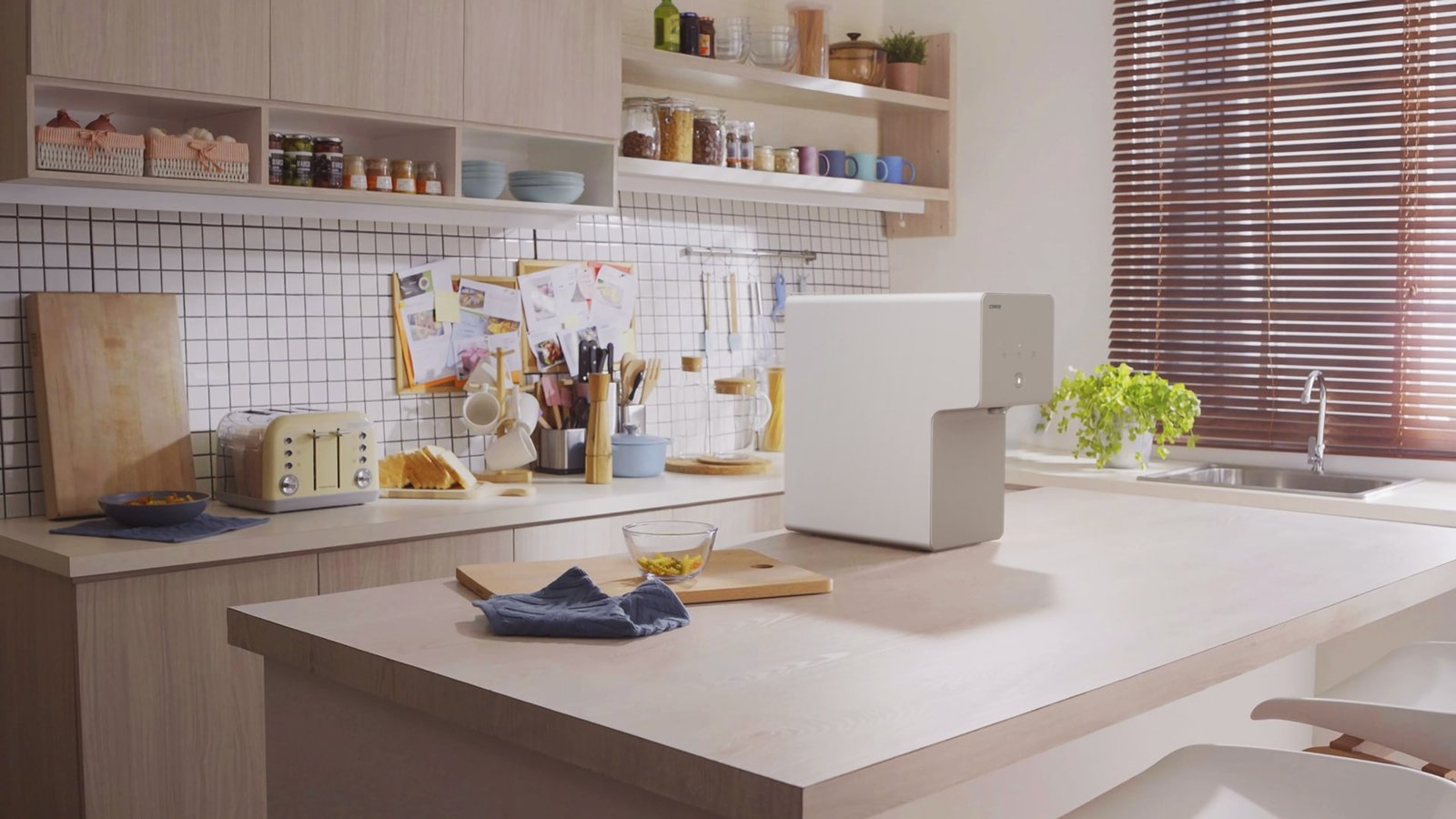Perbandingan Penapis Air Coway Neo Plus dan Kecil
